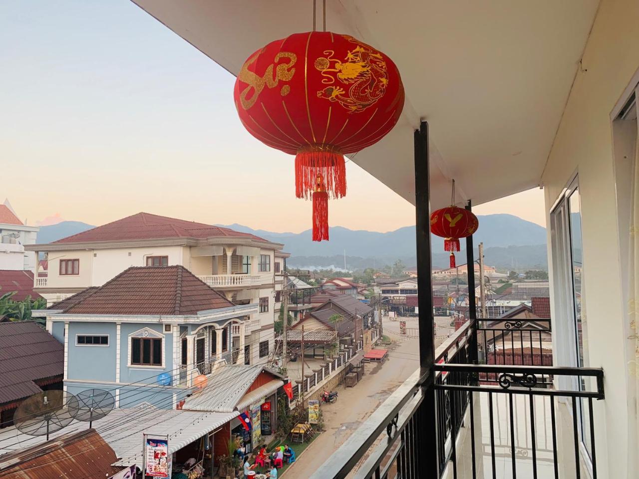 Vang Vieng Galaxy Hotel Exterior photo
