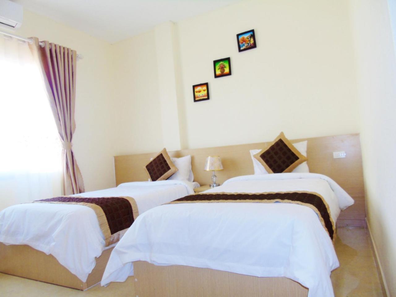 Vang Vieng Galaxy Hotel Exterior photo