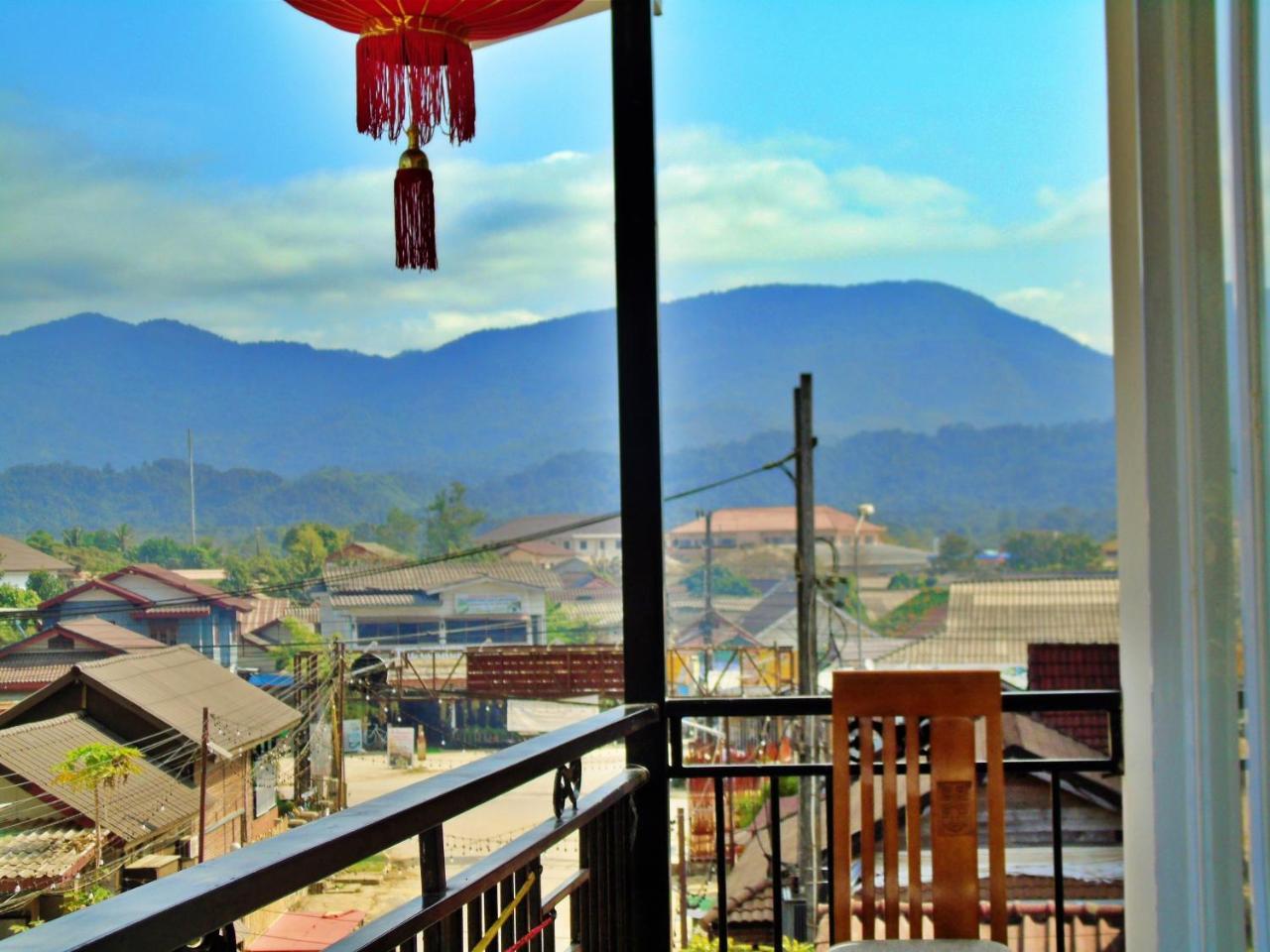 Vang Vieng Galaxy Hotel Exterior photo