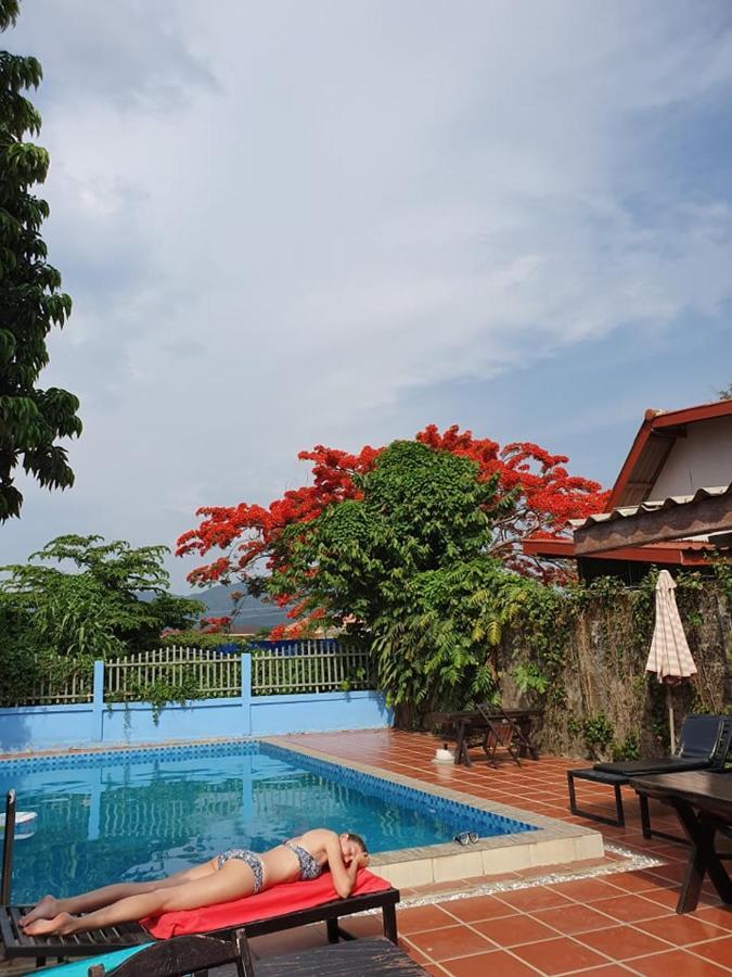 Vang Vieng Galaxy Hotel Exterior photo